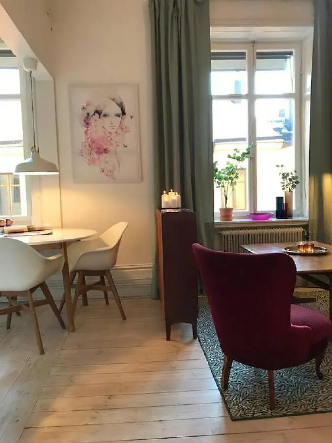 Bohemian And Light One Room Apartment In Sofo 31Sqm Stockholm 0*,