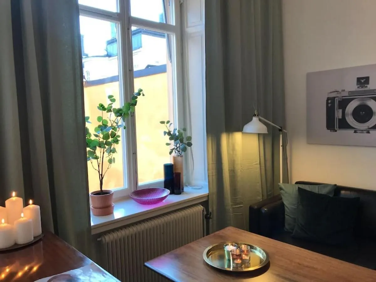 Bohemian And Light One Room Apartment In Sofo 31Sqm Stockholm