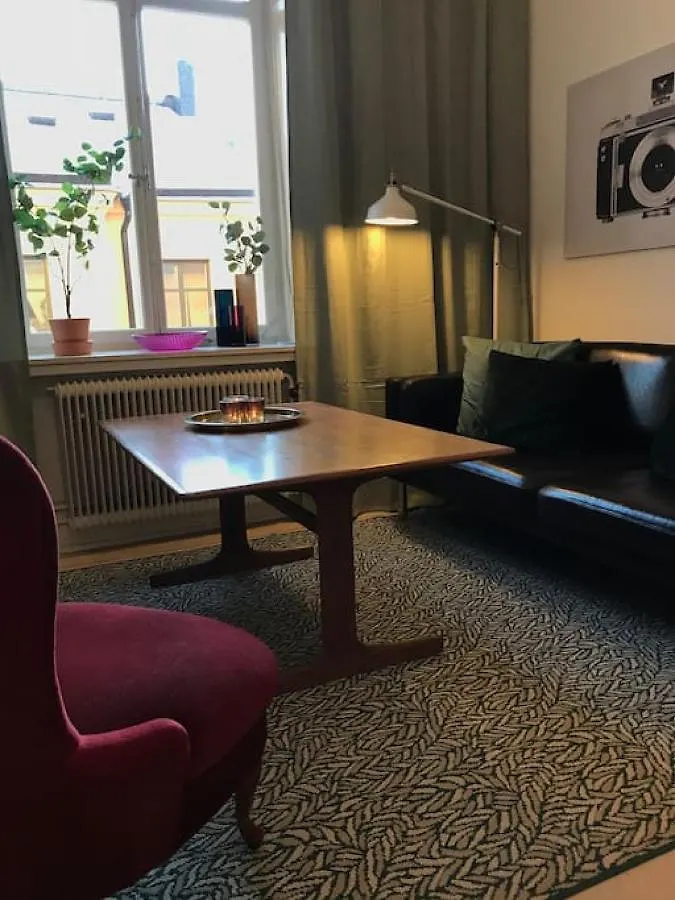 Bohemian And Light One Room Apartment In Sofo 31Sqm Stockholm
