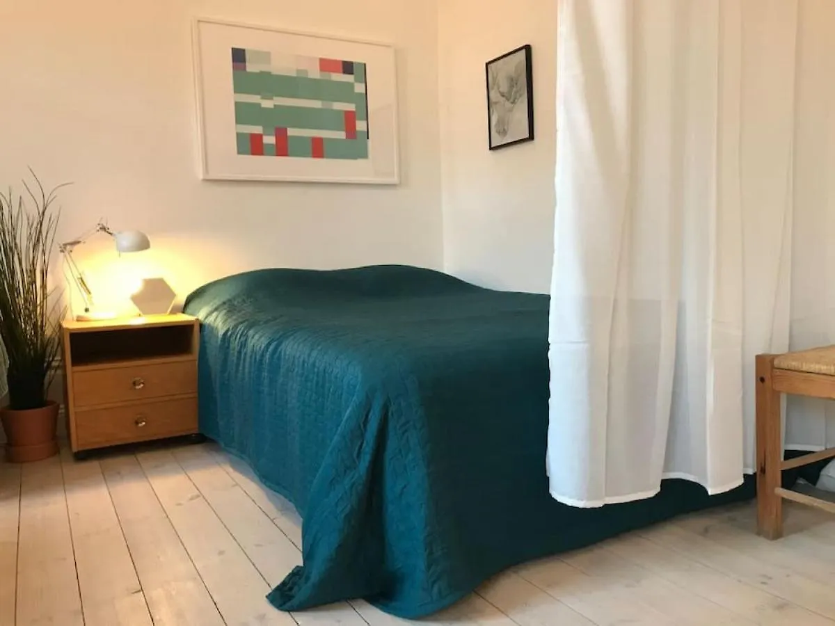 Bohemian And Light One Room Apartment In Sofo 31Sqm location